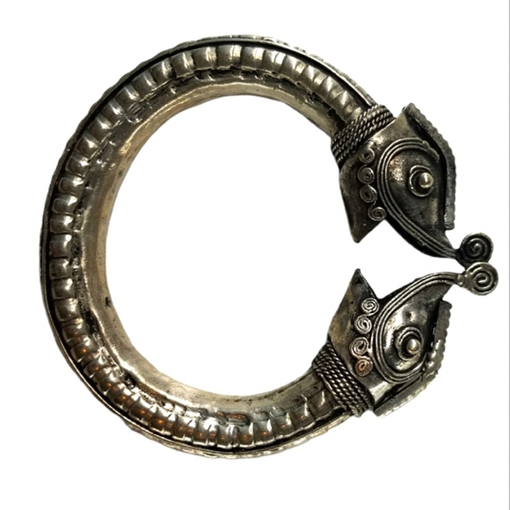 Dragen Bangle Cuf Silver filled hand craf Bracelet